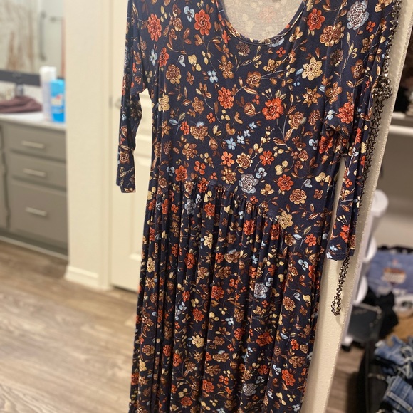 Downeast Dress - Picture 4 of 5